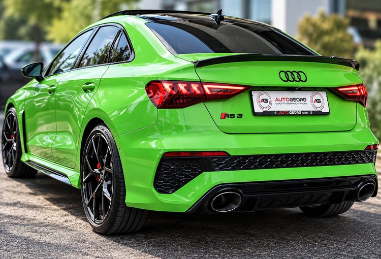 Audi RS3 grün