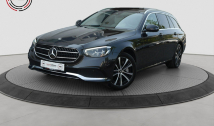 E300de T AVANTGARDE PANO 360° CARPLAY BURMESTER