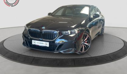 540d xDr. M-SPORT PRO B&W ICONIC PANO 360°STANDH