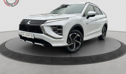 ECLIPSE CROSS PlusSelect 4WD NAVI ACC 360° 4xSHZ